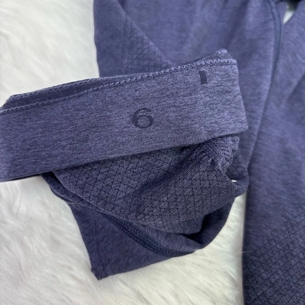 🍋Lululemon‎ Cropped Leggings Size 6 Ebb & Flow Dark Purple/Blue Seamless Tight